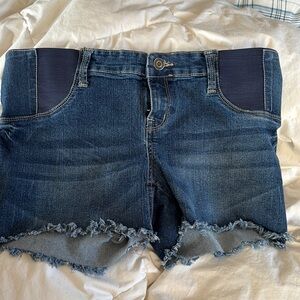Frayed  Hem Denim Maternity Shorts